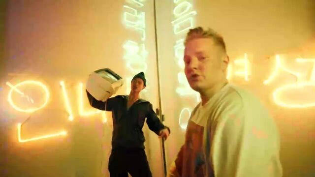 Премьера! VERBEE, Кравц - На движе (mood video)