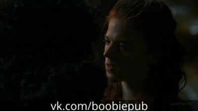 Голая Роуз Лесли (Rose Leslie / Игритт) из сериала "Игра престолов" (Game of Thrones)