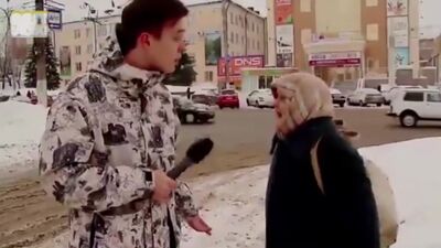 Бабка и лужа / 23 февраля / Киров