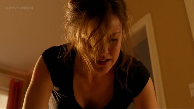 Megan Boone - The Blacklist (2013) s01e01 HD 1080p Nude? Sexy! Watch Online / Меган Бун - Чёрный список