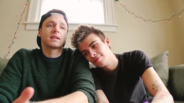 GAY VANS 18+ | WYLER _ Wylie Phenix Tyler Ringhand