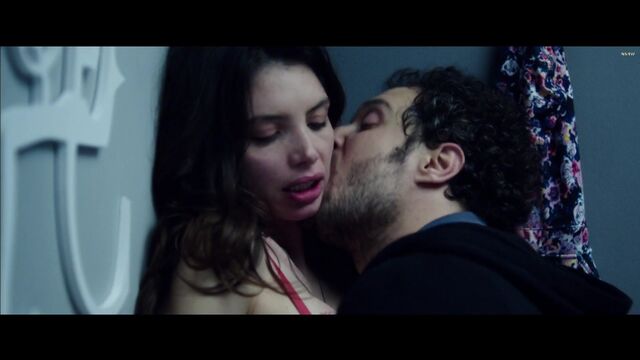 Ilenia Pastorelli Nude - Lo chiamavano Jeeg Robot (They Call Me Jeeg Robot, 2015) - 1080