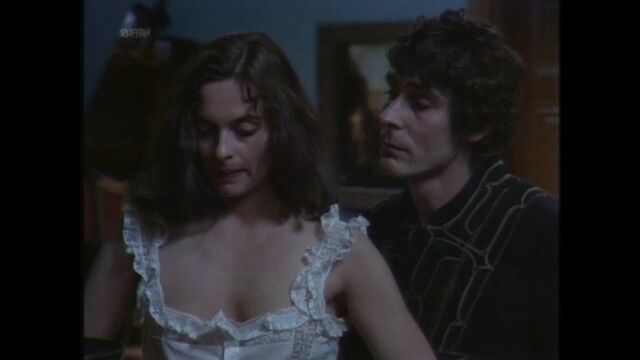 Suzanne Reuter Nude - Ringlek - s01e02 (SWE 1982) Watch Online / Сюзанн Рейтер