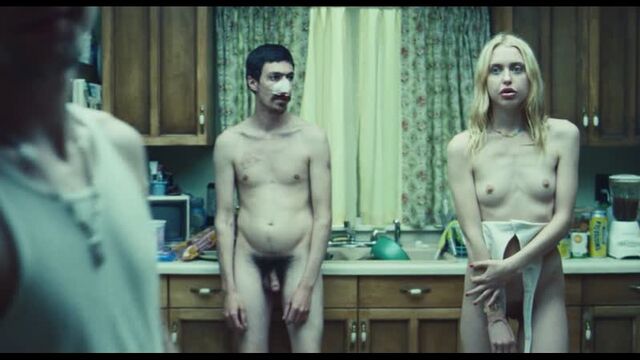 Сидни Суини , Хлоя Черри , Изабелла Бренца - Эйфория / Sydney Sweeney , Chloe Cherry , Isabella Brenza - Euphoria ( 2022 )