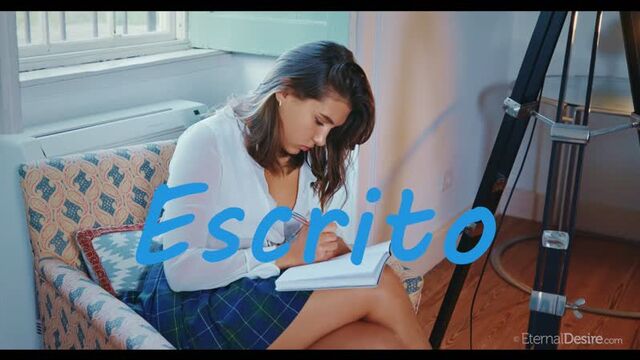 Ellie Luna - Escrito