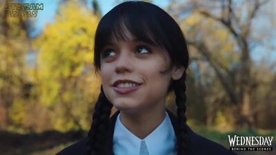 «Уэнсдэй» (Wednesday) - Best Of Behind The Scenes Bloopers With Jenna Ortega 4