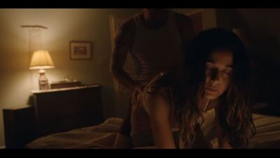 Эммануэль Шрики (Emmanuelle Chriqui sex scenes in "Hospitality" 2018)