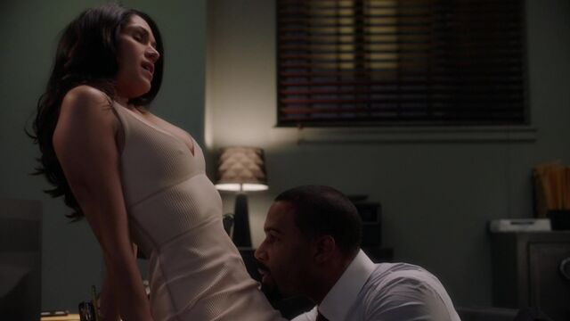 Lela Loren Nude - Power s03e01 (2016) HD 1080p