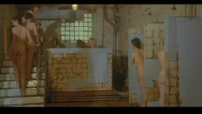 Евгения Крюкова голаЯ и др. в фильме "Секс и перестройка"