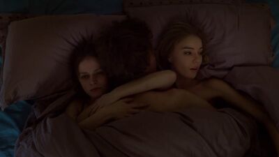 Мария Корытова , Арина Постникова - Любовный треугольник / Mariya Korytova , Arina Postnikova - Lyubovnyy treugolnik ( 2019 )