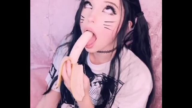 Belle Delphine ❤ Banana