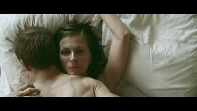 Жена изменяет мужу со школьником https://t.me/eroscena Эротические сцены из фильмов