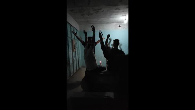 Служба в церкви Бога Кота. Мяу во истину мяу))
