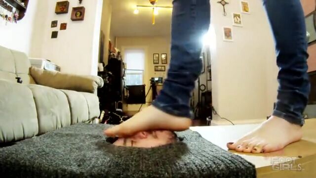 Princess Mabel Facebox Face trampling Foot Worship feet slave smelling fetish domination trample licking sniffing toe
