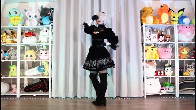 ~【2Bコスプレ】Girls - MARiA 踊ってみた【MONAMISA】 - Niconico Video sm40545624