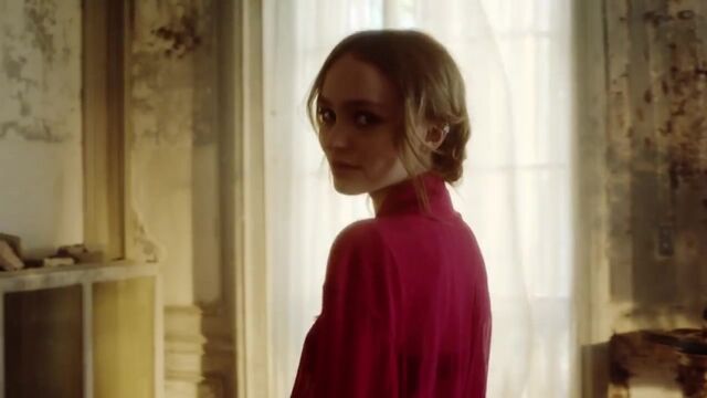 Lily-Rose Depp for Chanel N°5 L’eau 2016 ad campaign