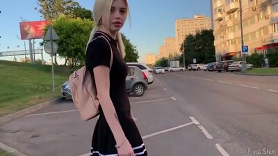 Шантажом развел сестрёнку на минет (домашнее частное русское секс порно инцест м