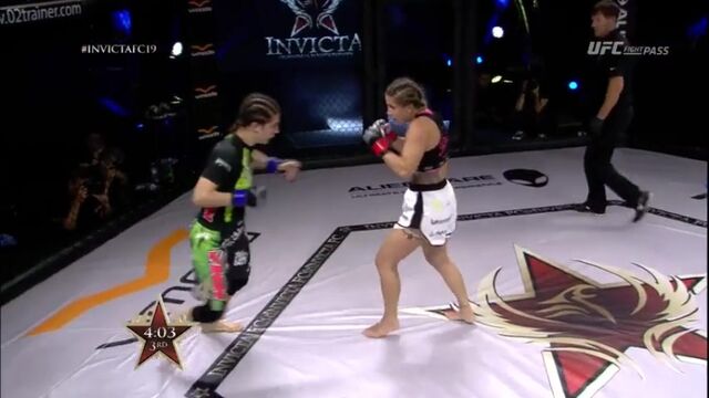 Roxanne Modafferi - Jennifer Maia