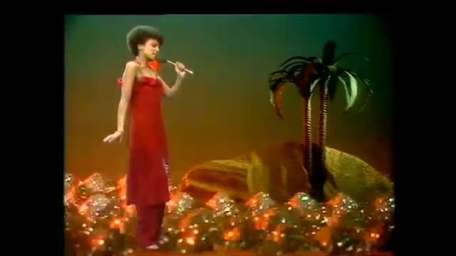 Maxine Nightingale - Right Back Where We Started From