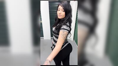 Sex in the warehouse, the guy finished right there on the floor