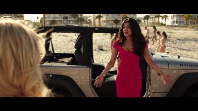 Priyanka Chopra - Baywatch (2017) HD 1080p Nude? Hot! Watch Online / Приянка Чопра - Спасатели Малибу