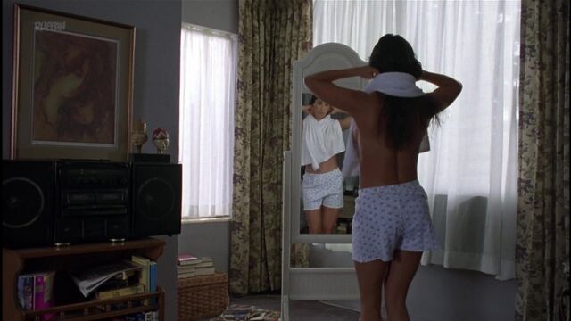 Demi Moore Nude - Striptease (US 1996) 1080p Watch Online