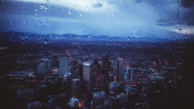 Дождь капает на угрюмый город / Rain Drops City Moody