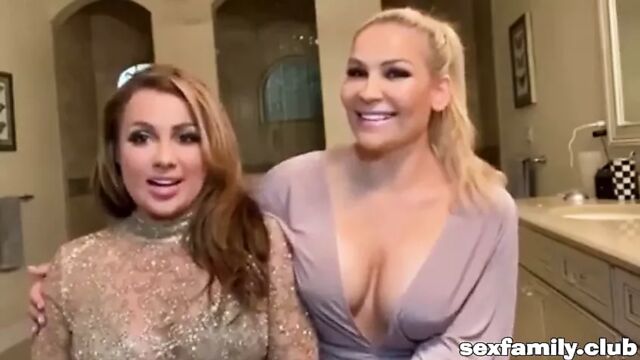 Наталья Neidhart Wwe и Jenni Neidhart. Сексуальная Снайпер
