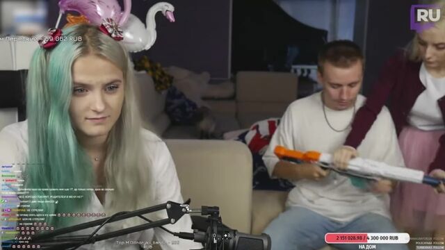 [TwitchRu Classic] Топ Моменты с Twitch | Твичру 2 - Бездарная Хата 89 Сквад