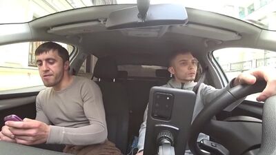 ДАГЕСТАНЕЦ МУРАД КИНУЛ ТАКСИСТА на 400 Рублей ( Полное видео )