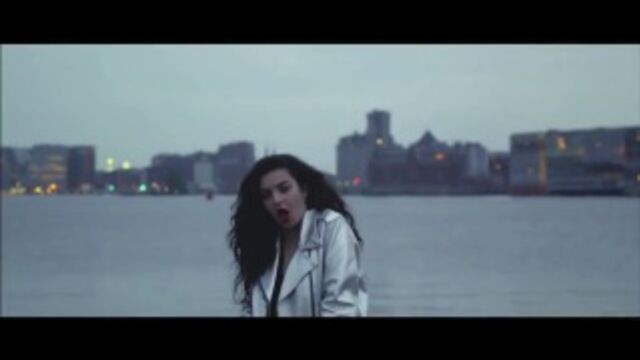 Cimorelli ft Charli XCX-Boom Clap