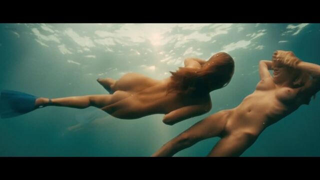 Келли Брук , Райли Стил - Пираньи 3D / Kelly Brook , Riley Steele - Piranha 3D ( 2010 )
