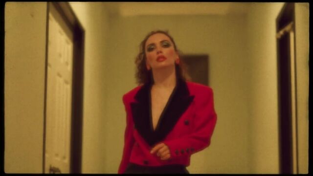 MOLLY - Не бойся (Премьера клипа, 2019) (новый клип 2019 молли малли моли мали Ольга Оля Серябкина) экс серебро