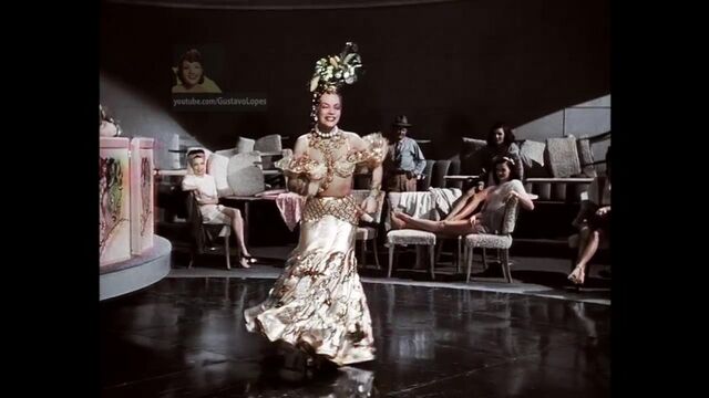 Tico Tico no Fubá - Carmen Miranda - Colorizado