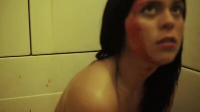 Голая Зомби-Девка / Naked Zombie Girl 2014