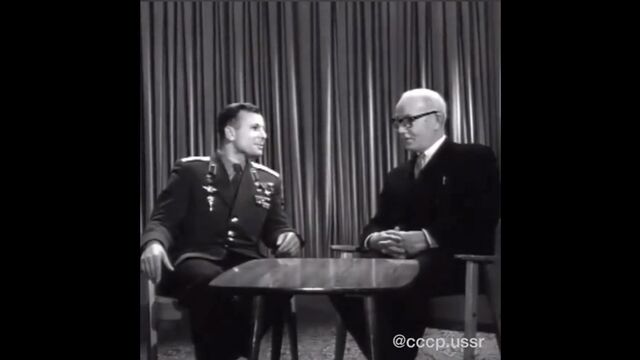 Юрий Гагарин о своих планах на будущее. Первая годовщина полета в космос, 1962г..mp4