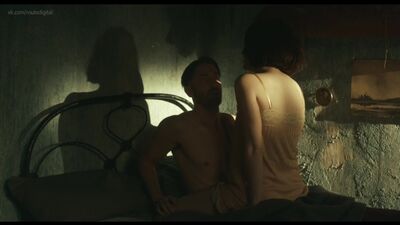 Sophie Rundle - Peaky Blinders (2013) s01e02 HD 1080p Nude? Sexy! Watch Online / Софи Рандл - Острые козырьки
