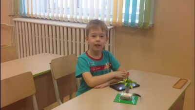 СОШ 214 РОБОТОТЕХНИКА преподаватель Адрианопольская Анна Александровна Новогодние поздравления