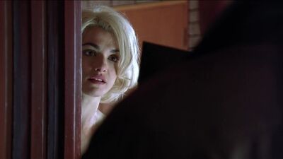 Рэйчел Вайс (Rachel Weisz) голая в фильме «Красивые существа» (2000)