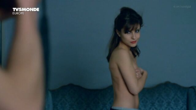 Flore Bonaventura, Marie Coulonjou Nude - La source s01e02-03 (2013) HD 720p Watch Online