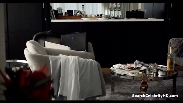 Maura Tierney - роман s02e01