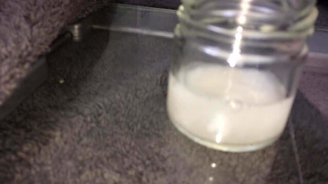Cum in jar