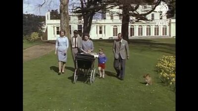 Британская королевская семья (1965)