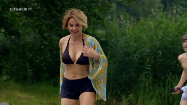 Chryssanthi Kavazi, Gisa Zach - GZSZ e7092 (2020) HD 1080p Криссанти Кавази, Гиза Зак - Хорошие времена, плохие времена