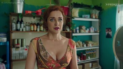 Екатерина Стулова в сериале "Жуки" (2019) - Сезон 1 / Серия 1 HD 1080p Голая? Секси!
