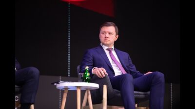 Заммэра Владимир Ефимов на пленарном заседании конгресса «ESG-(P) Эволюция»