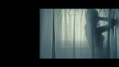 Аманда Сайфред , Эмили Уикершем - Игра на выживание / Amanda Seyfried , Emily Wickersham - Gone ( 2012 )