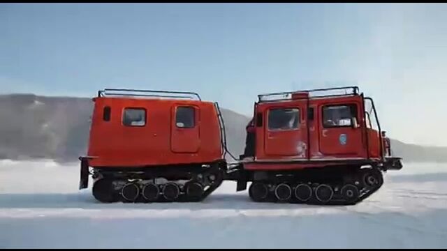 ГАЗ-3351 Заволжского завода гусеничных тягачей - полный аналог шведского BV-206