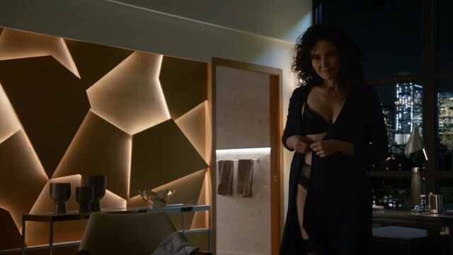 Рейко Эйлсворт - Булл Reiko Aylesworth - Bull ( 2018 )