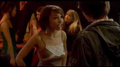 Джессика Паркер Кеннеди Голая - Jessica Parker Kennedy Nude - 2007 Decoys 2 Alien Seduction - 2007 Приманки 2 Второе обольщение
